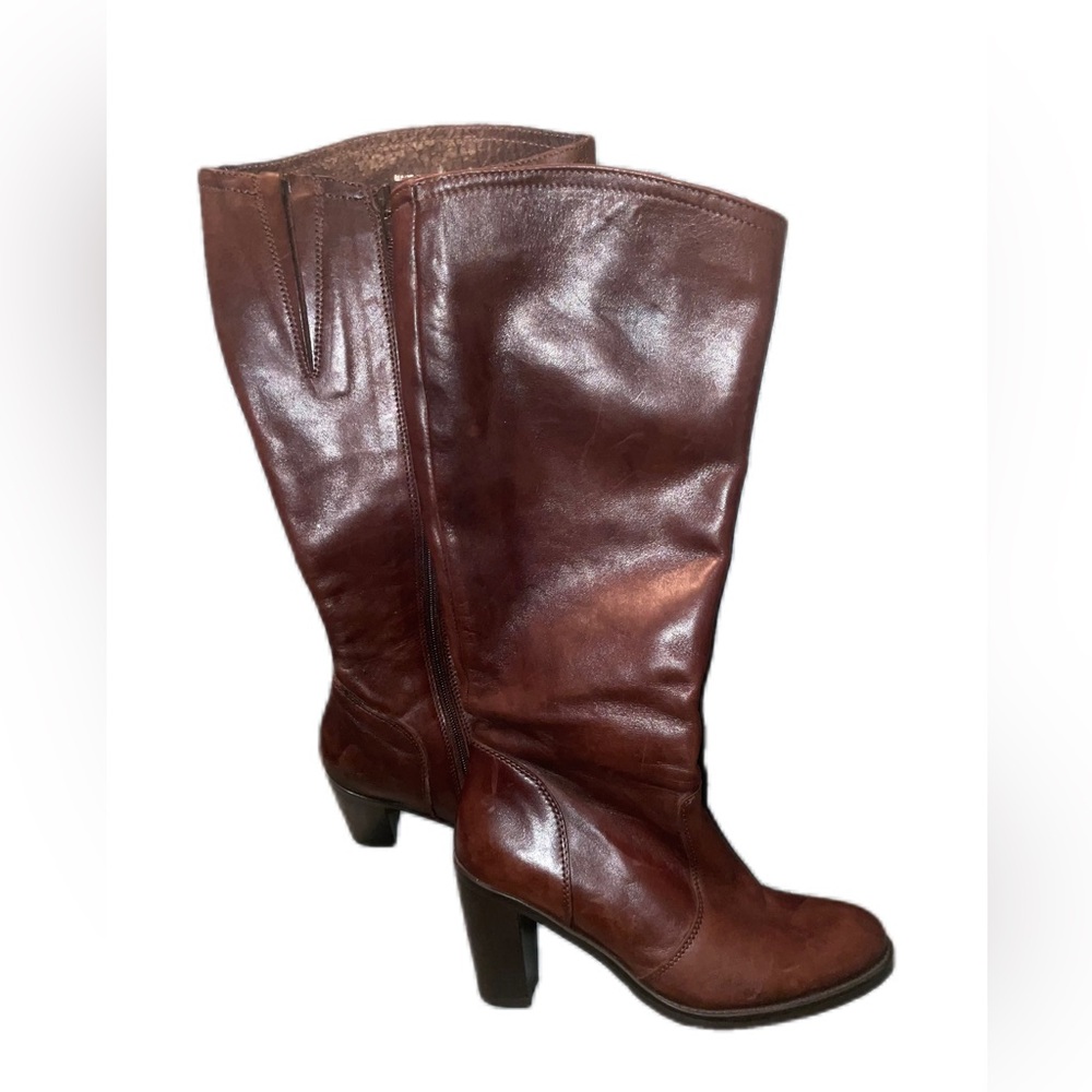 Brown Leather Heeled Calf Knee Boot